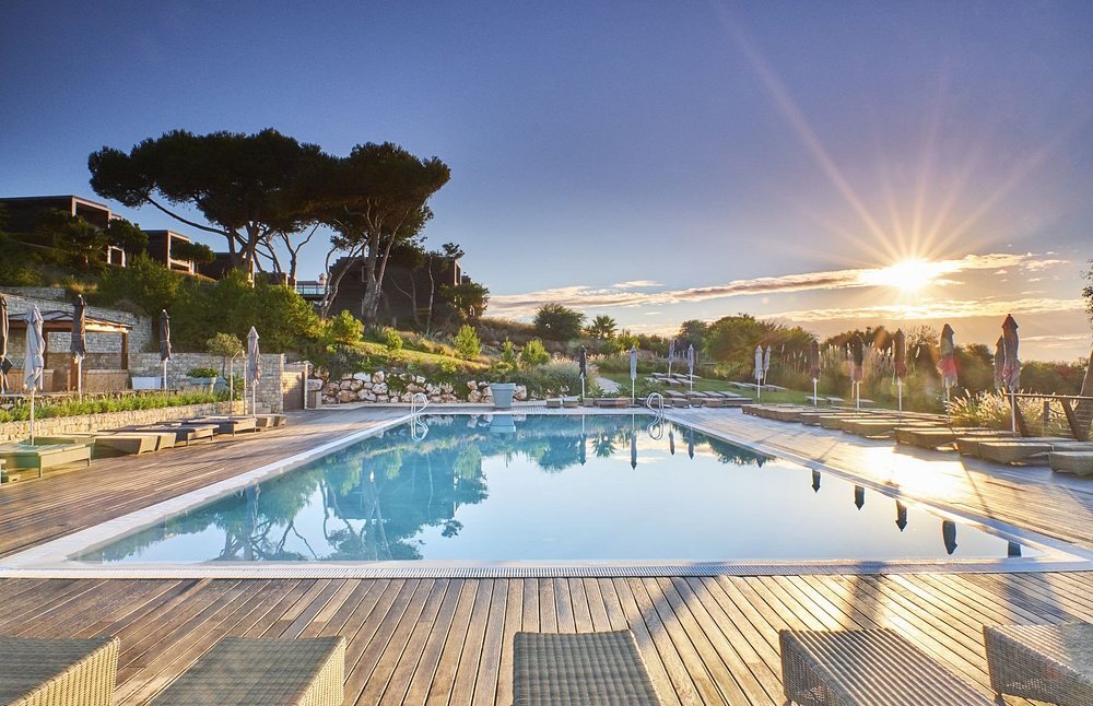 martinhal-sagres-beach-resort-familienluxusreisen-thefamilyproject-pool