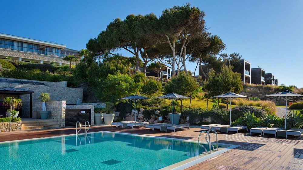martinhal-sagres-beach-resort-familienluxusreisen-thefamilyproject-pools