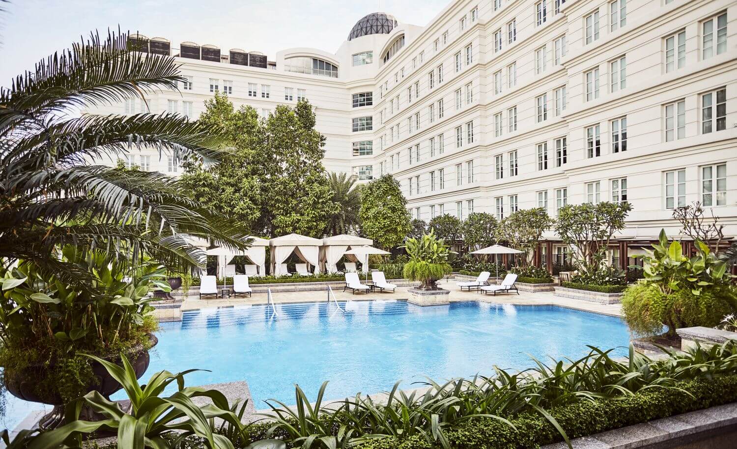 park-hyatt-saigon-pool-familienluxusreise (4)