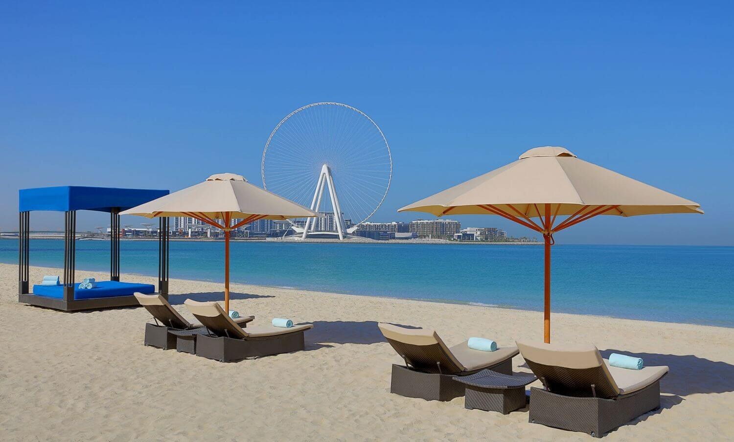 the-ritz-carlton-dubai-beach-familienluxusreisen