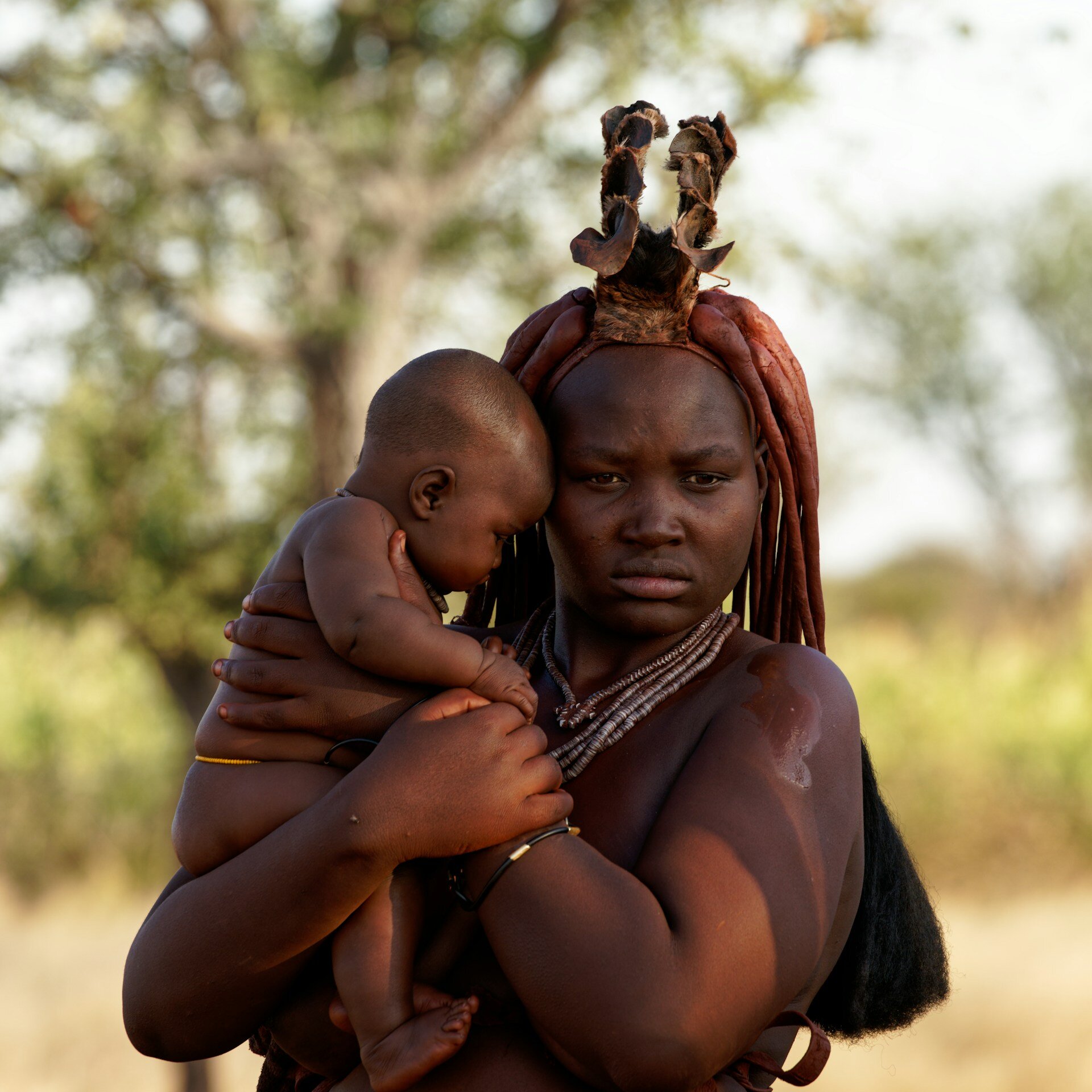 Namibia-Himba-mit-Kind