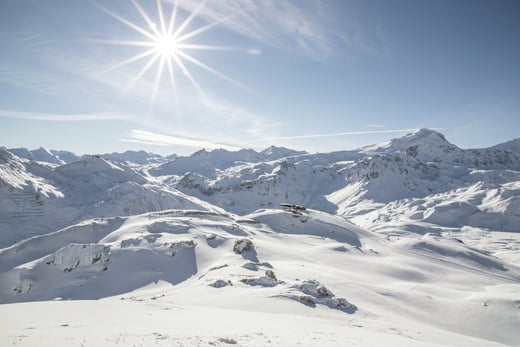 Alpe im Schnee