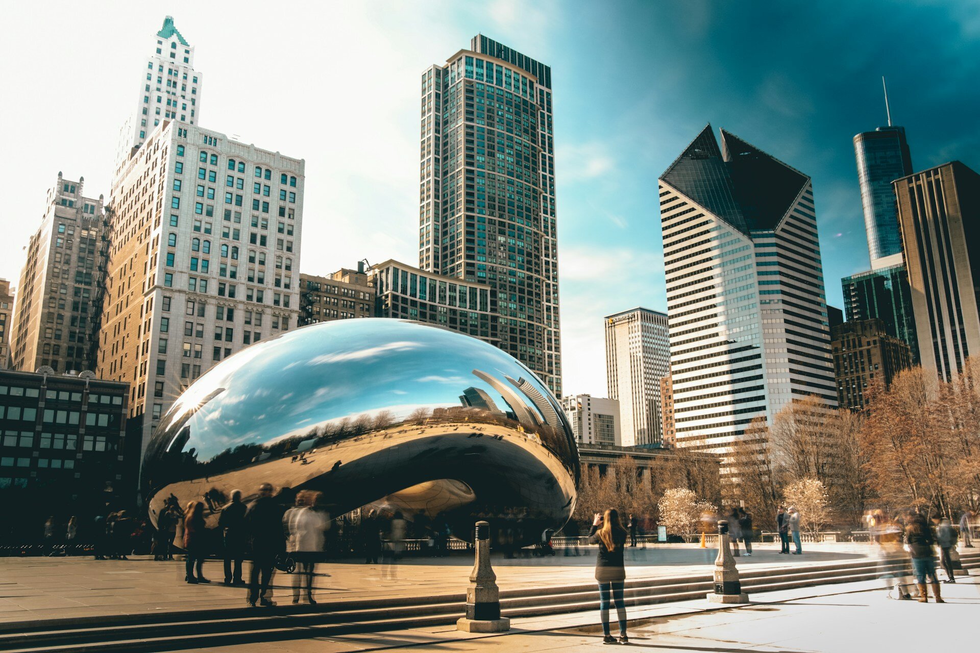 Chicago-USA-Millennium-Park-Skyline 2