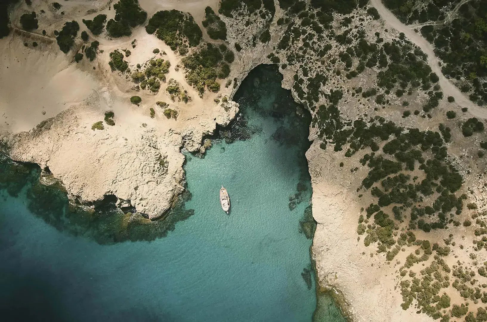 6-Cyprus-Luta-Island