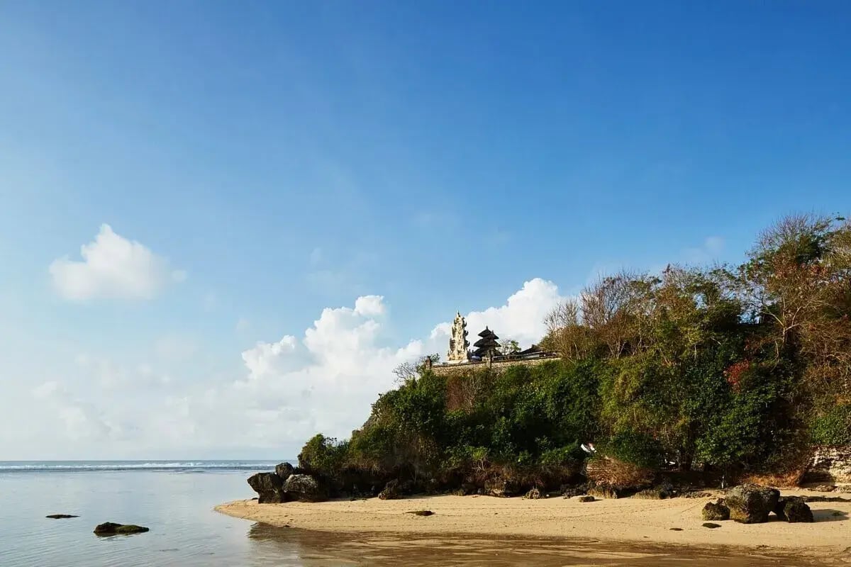 nusa dua sandstrand bei familienluxusreise