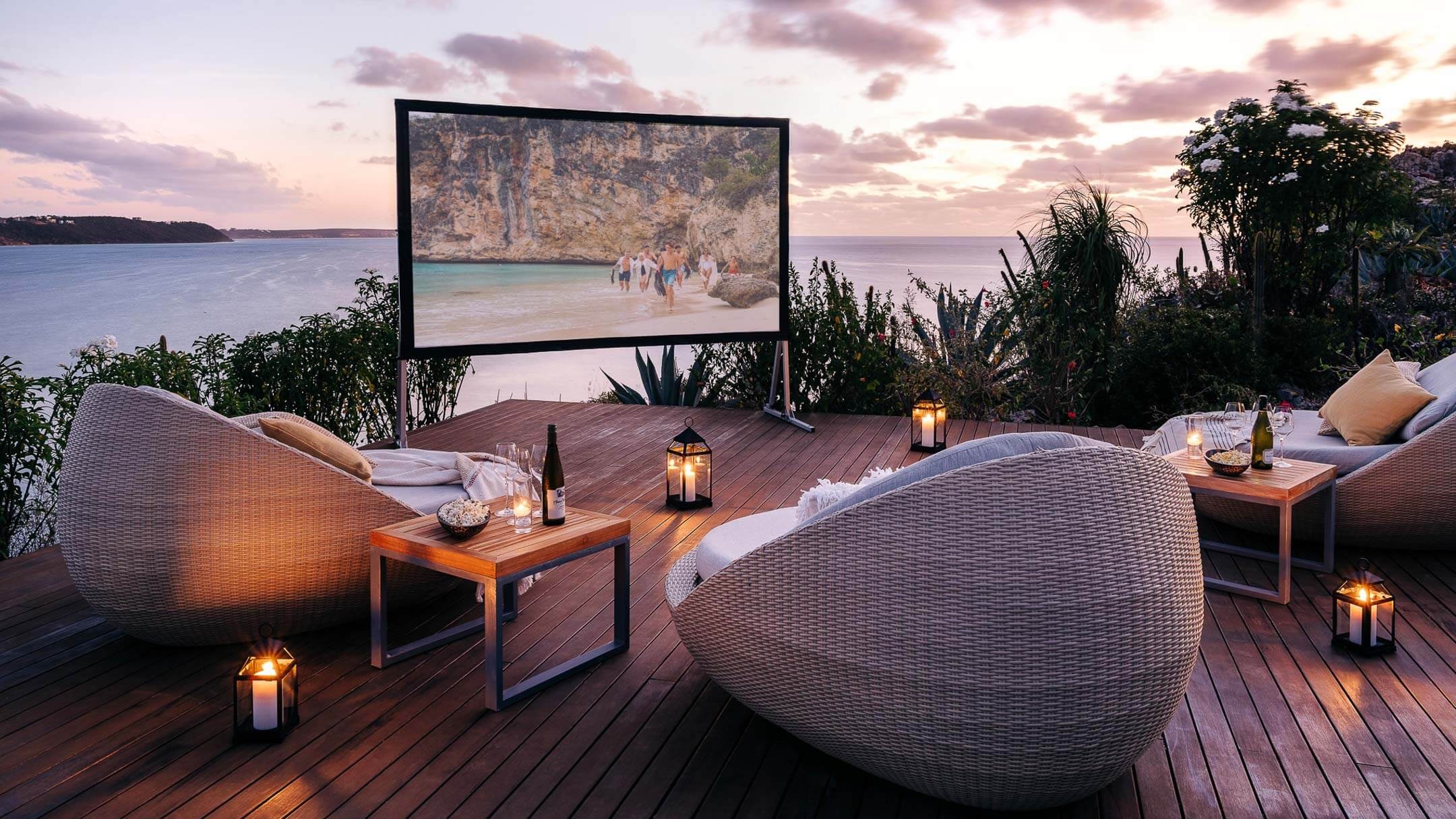 ani-anguilla-familienluxusreisen-thefamilyproject-freiluftkino