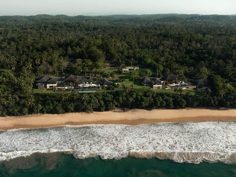 ani-sri-lanka-familienluxusreise-thefamilyproject-villenanlage-luftbild