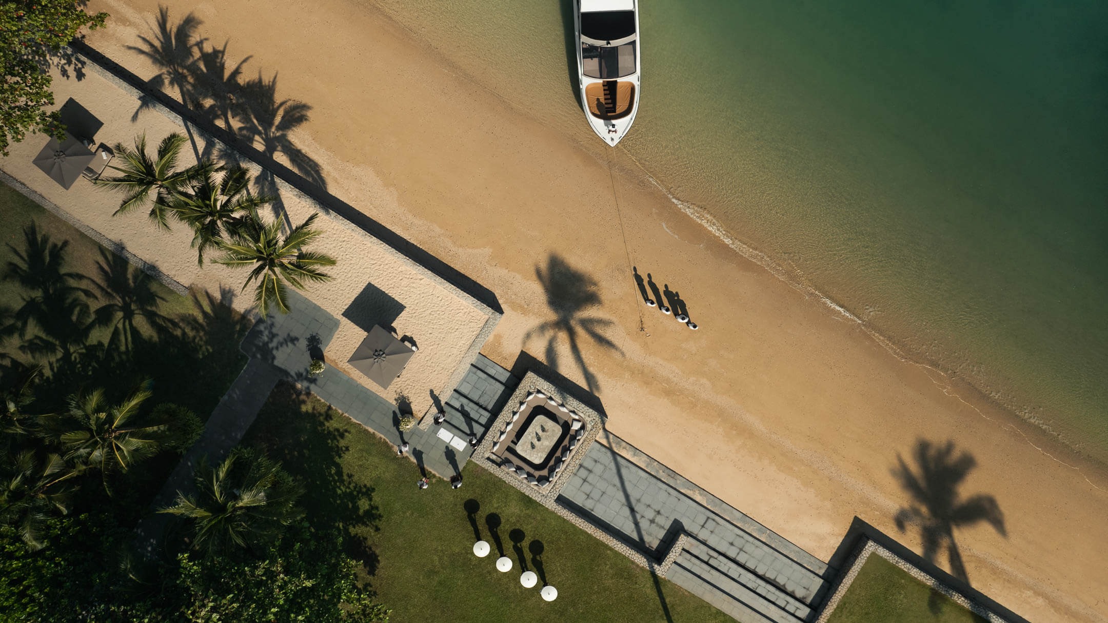 ani-thailand-familienluxusreise-thefamilyproject-luftbildaufnahme-speedboat