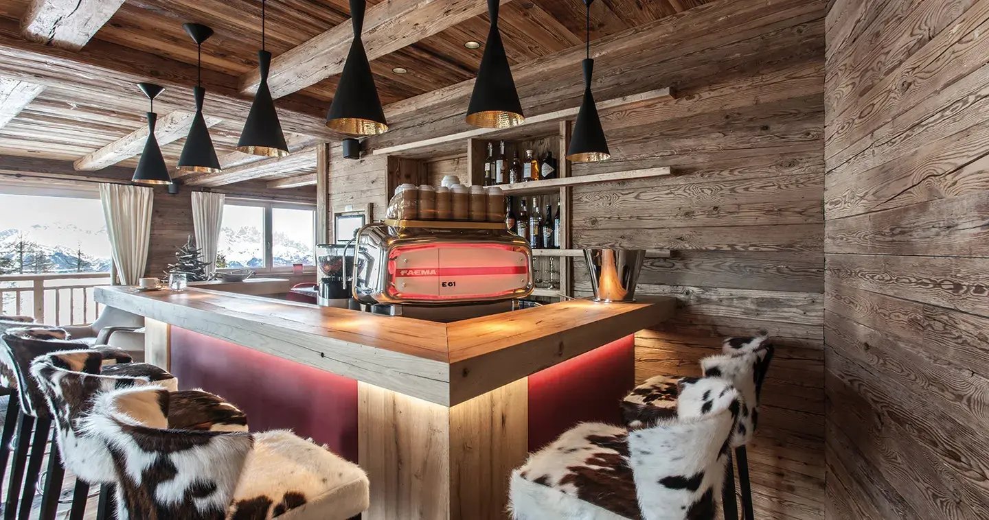 Hahnenkamm Lodge Barbereich