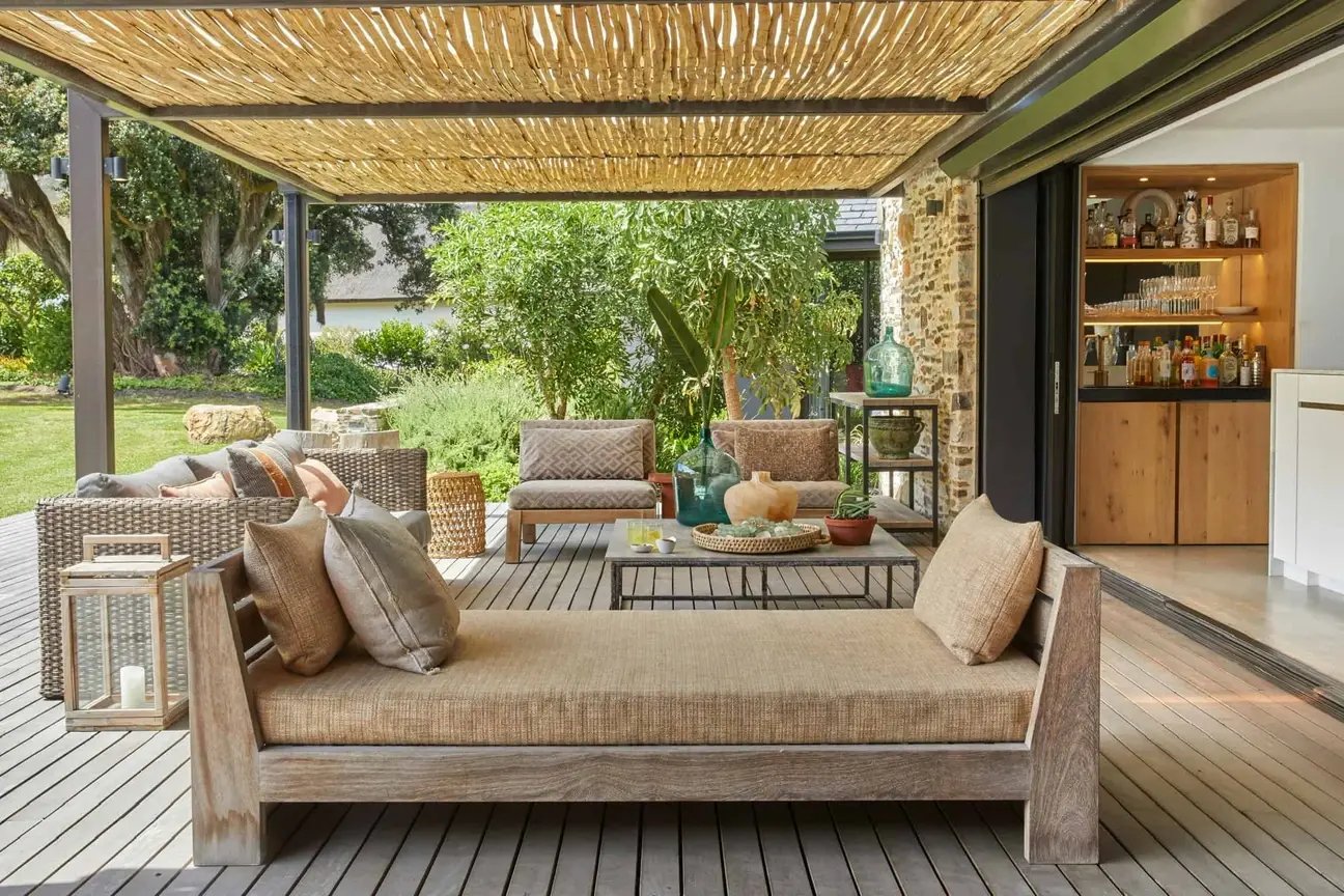 Poseideon-House-Hermanus-Outdoor