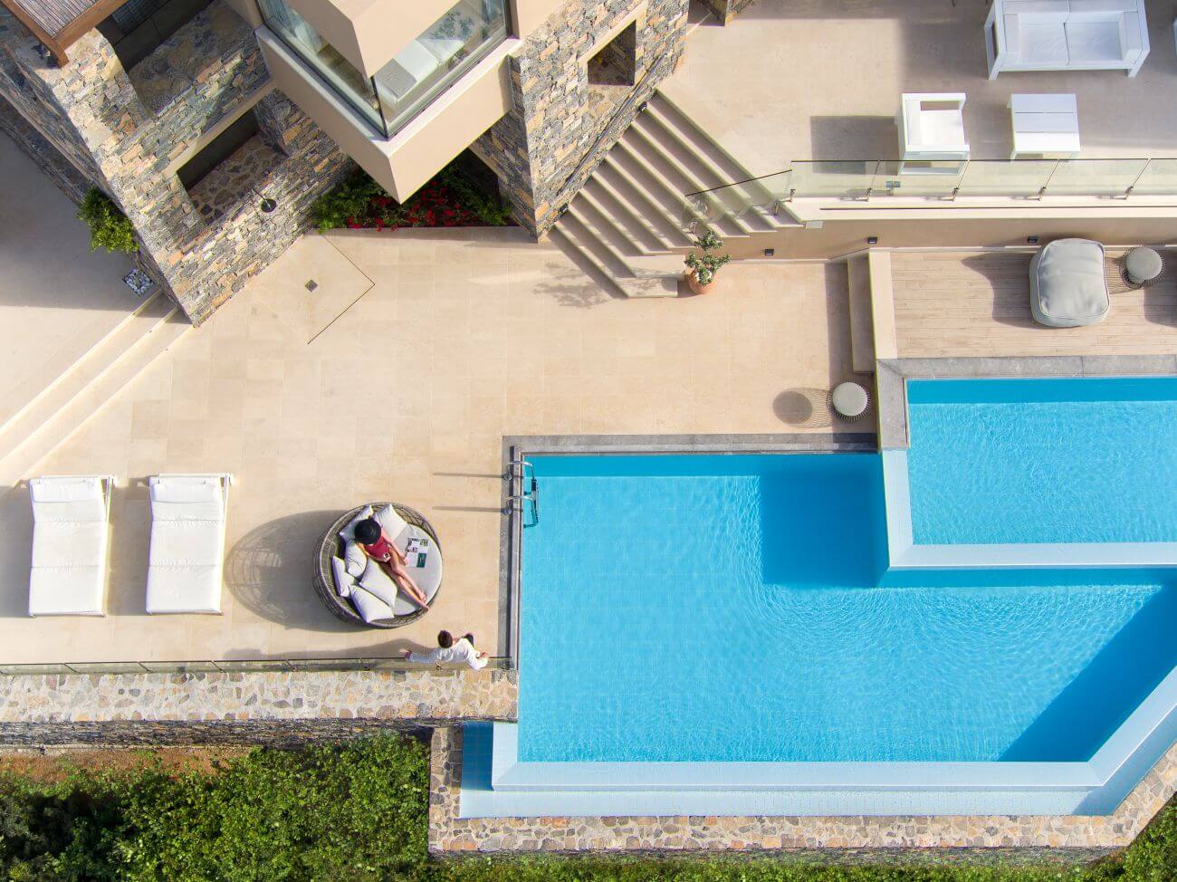The-Mansion-privater-Pool