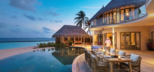 The Nautilus Mansion mit Aussicht aufs Meer