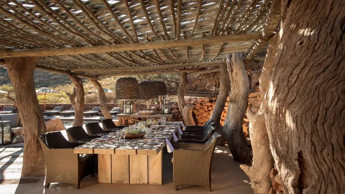 Tswalu Tarkuni Kalahari Familienluxusreisen TheFamilyProject Terrasse Lunch