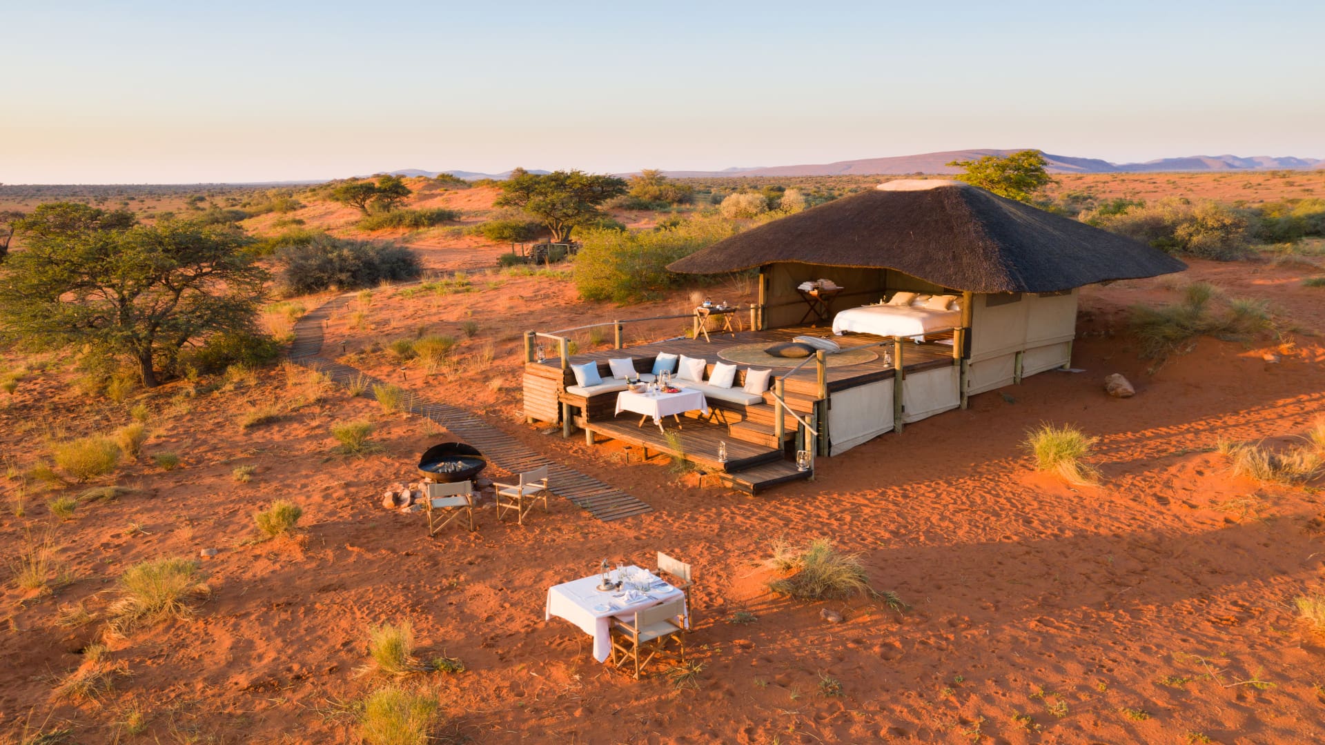 reiseziele-afrika-suedafrika-safari-lodges-tswalu-kalahari-reserve-09