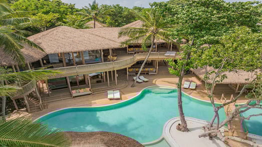 Villa%2037%20Soneva%20Fushi%20Familienluxusreisen%20TheFamilyProject%20Aussen