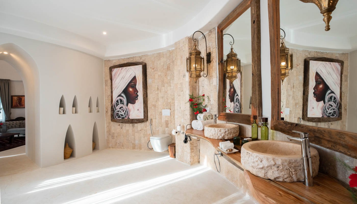 Nyota Villa Badezimmer Spiegel
