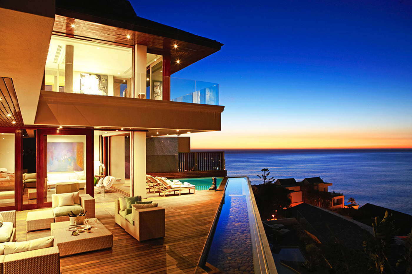 ellerman-house-by-night