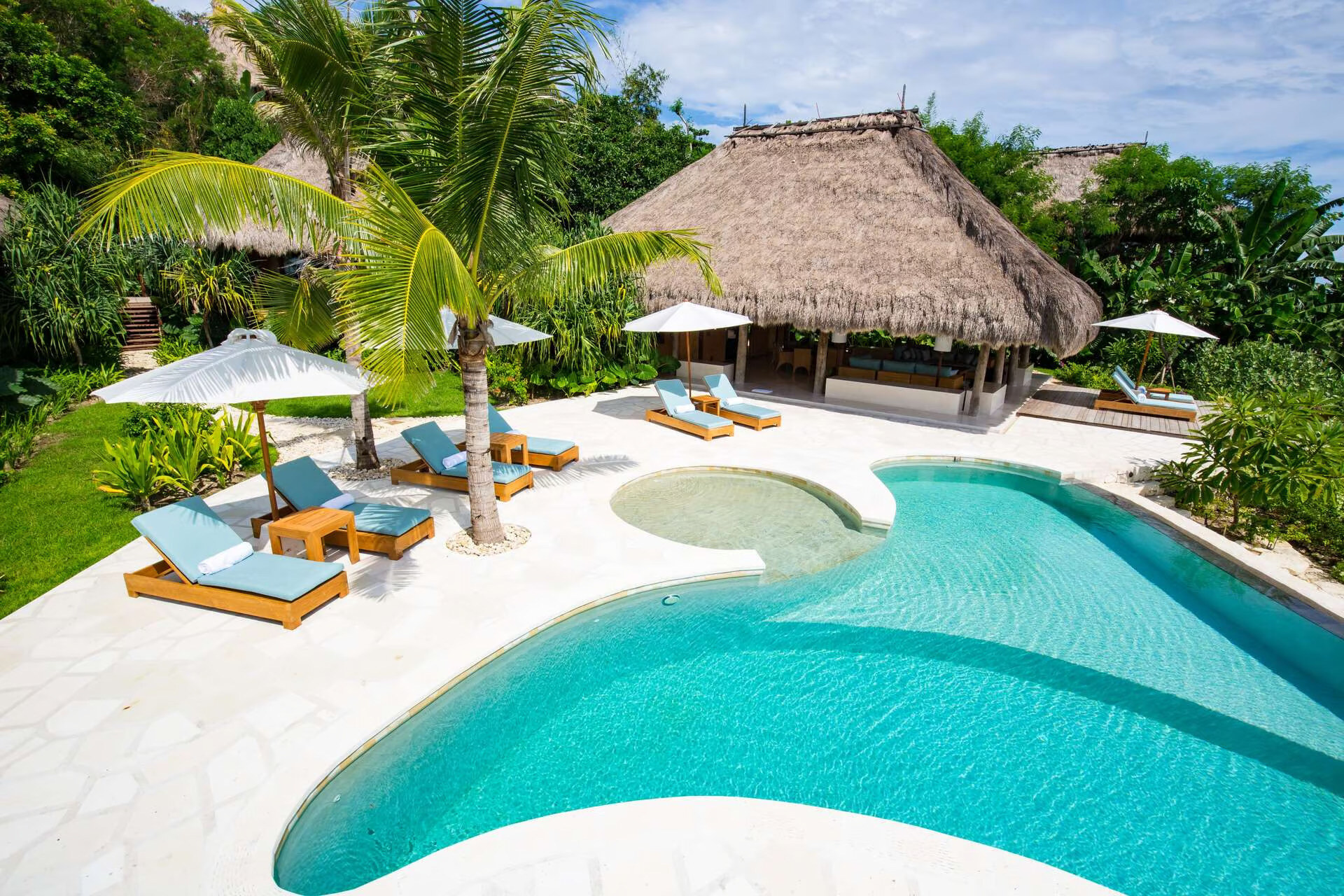 Wamoro Liegen Lounge Pool