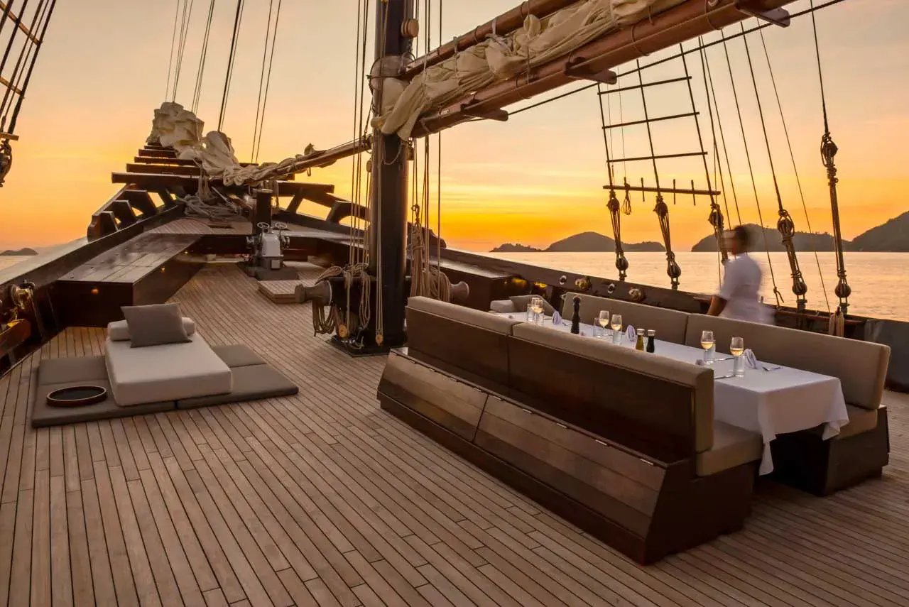 Amandira Sonnendeck und Lounge