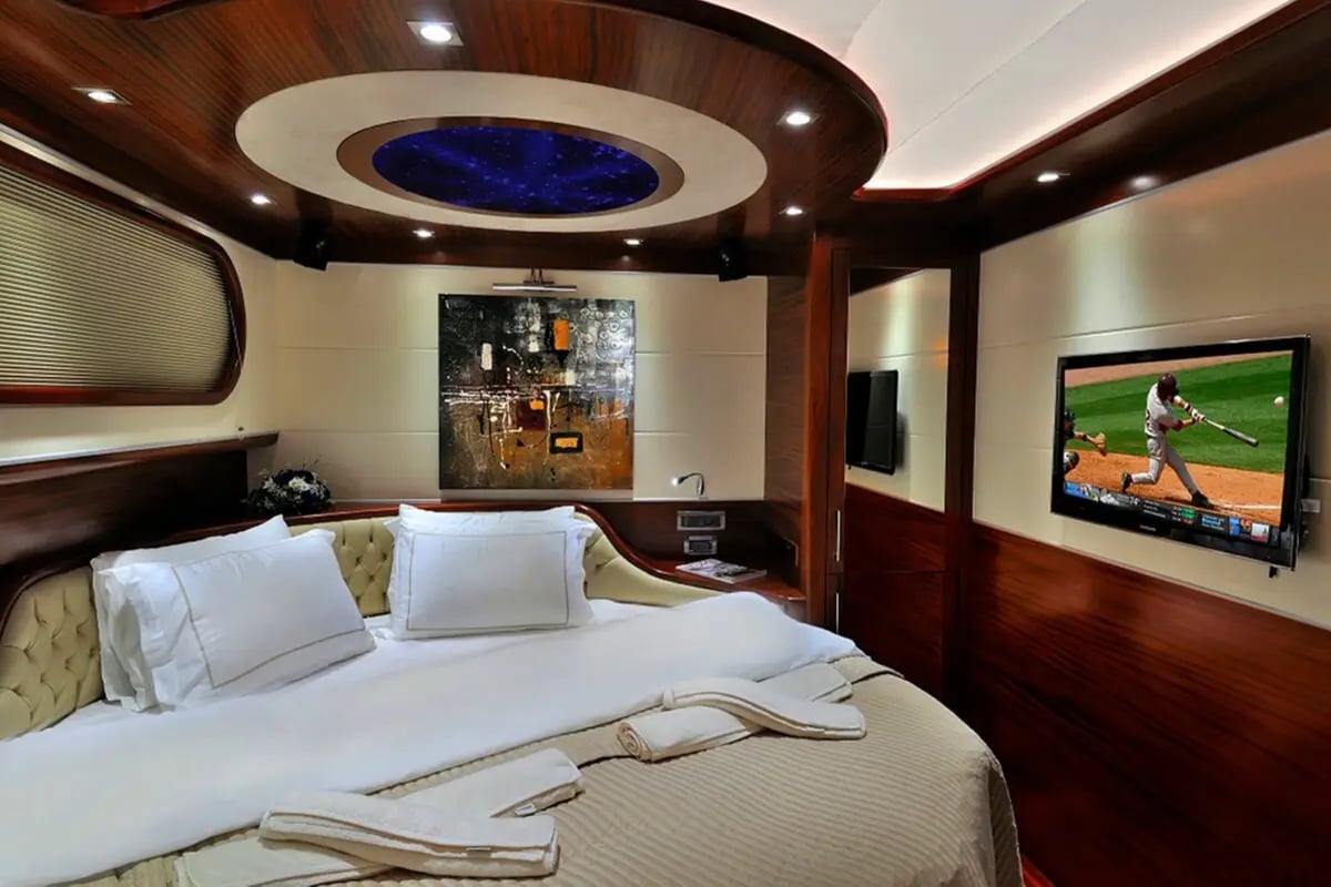Dolce Mare Private Yacht Familienluxusreisen TheFamilyProject Suite