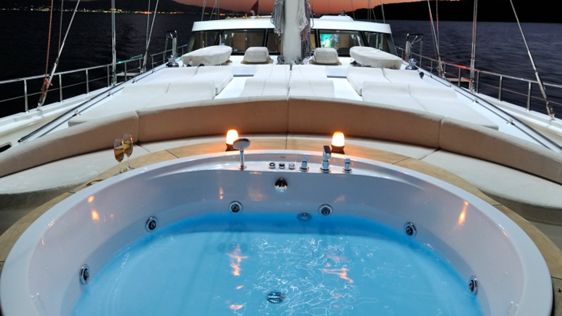 Dolce-Mare-Gulet-Whirpool