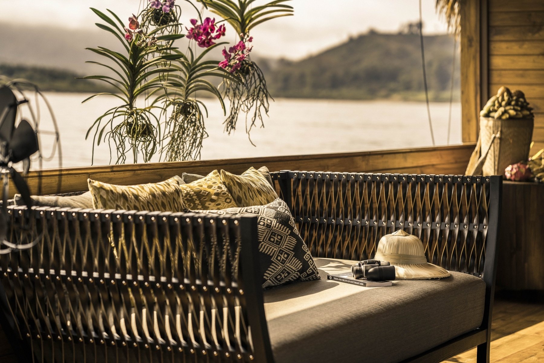 Gypsy Mekong Wohnbereich im floralen Design 