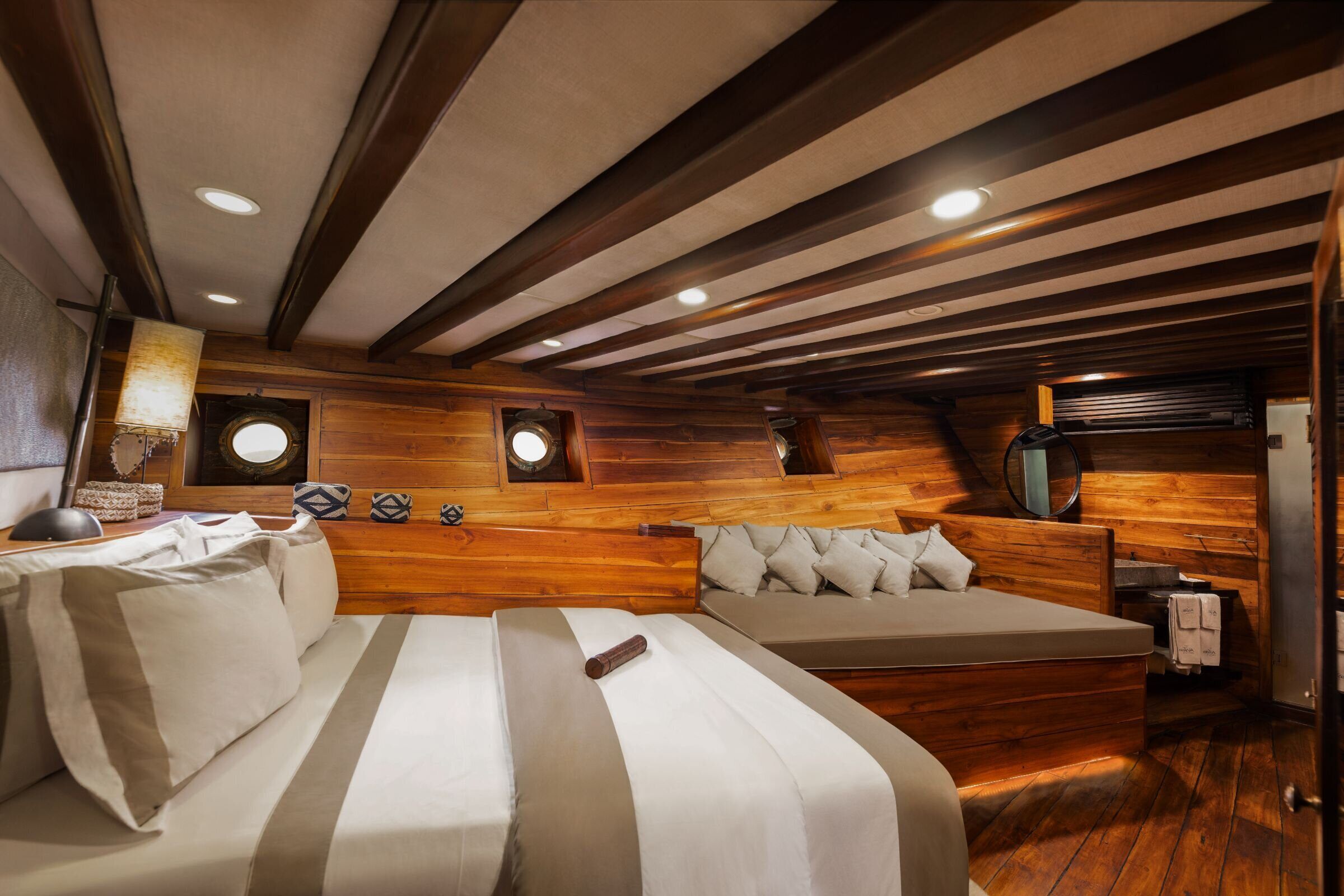 Prana Luxusyacht Familienluxusreisen TheFamilyProject Schlafzimmer