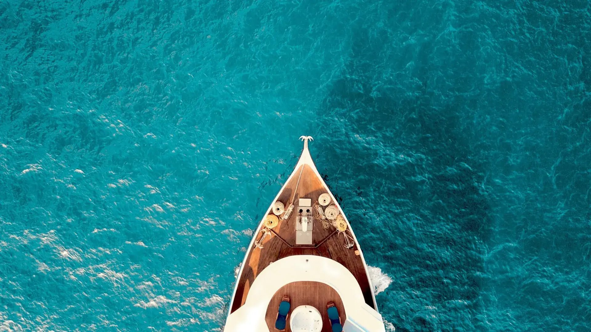 yacht von oben