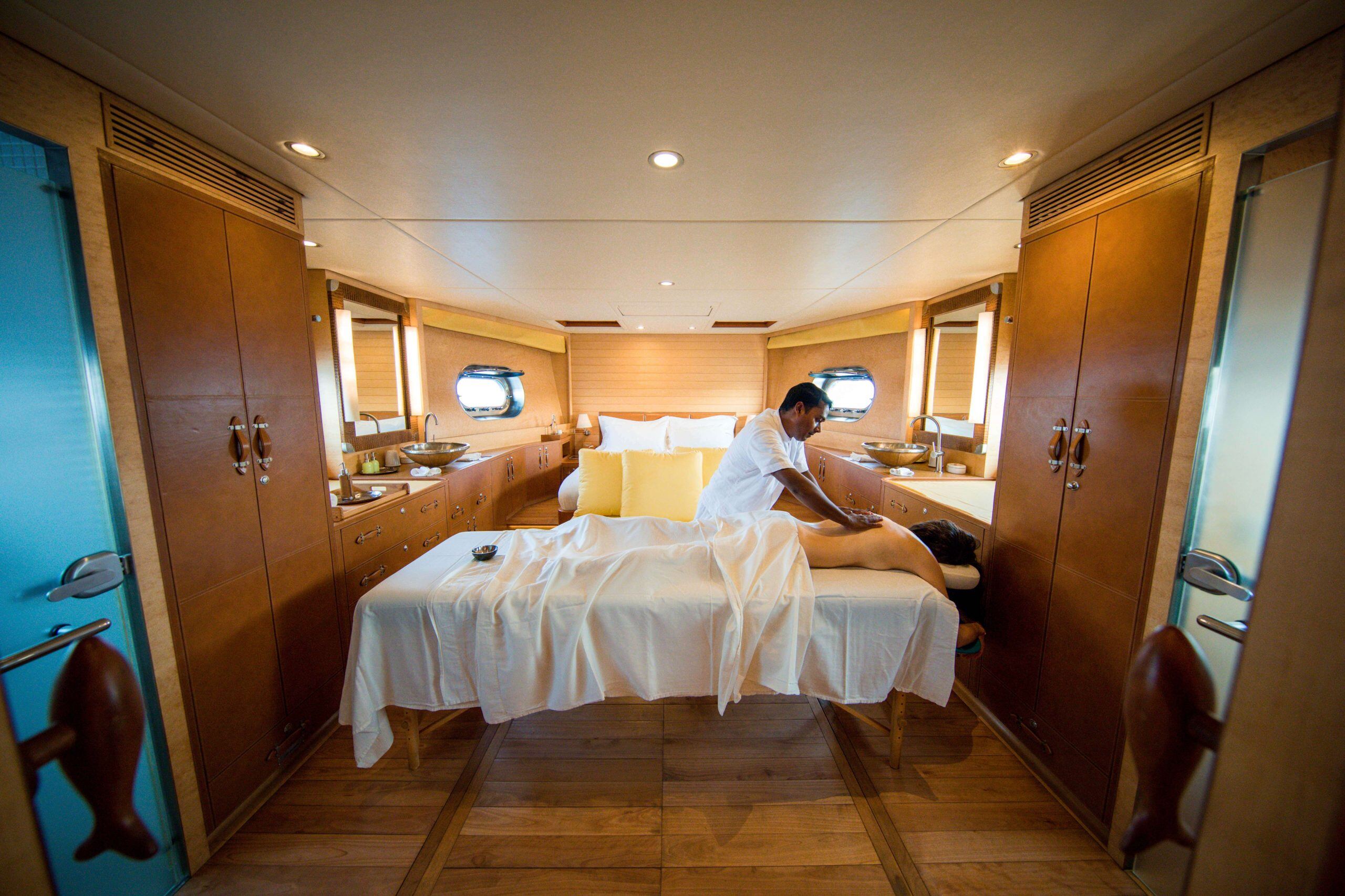 Soneva-in-Aqua-Massage