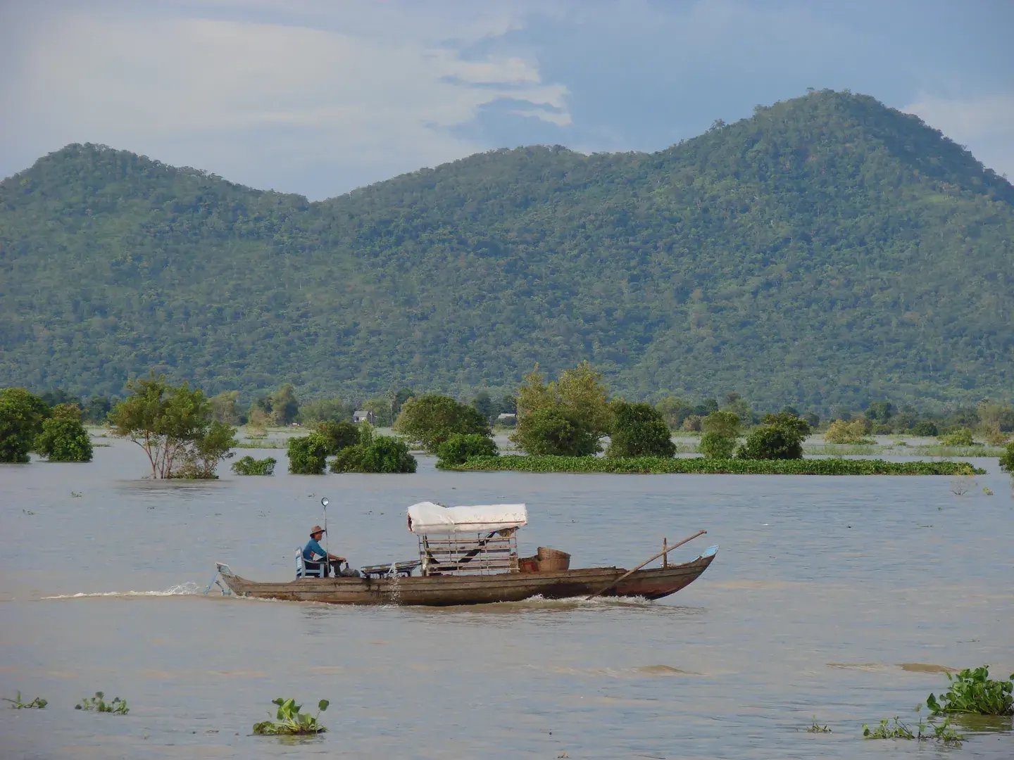 kampong-chhnang-aqua-mekong