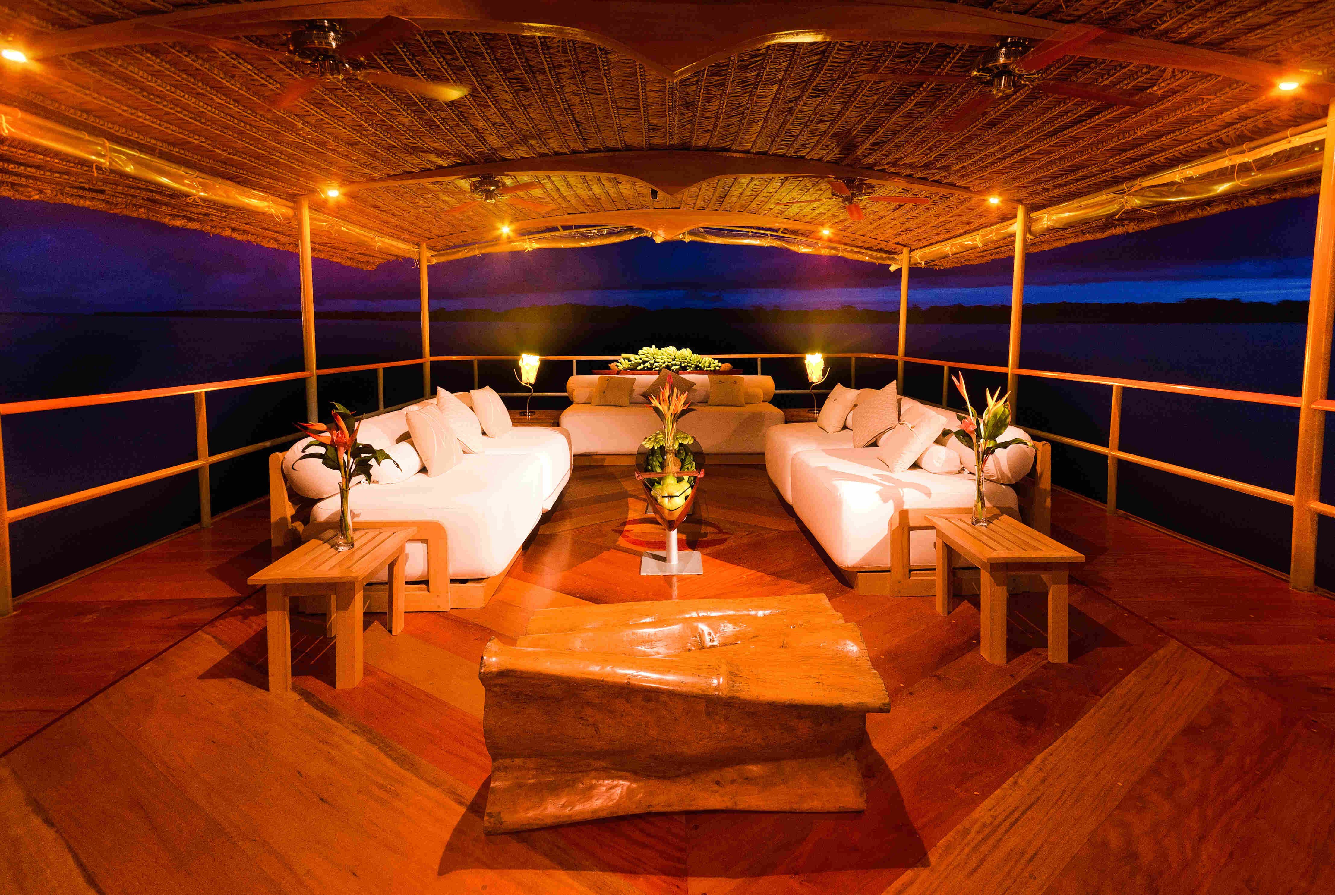 Delfin I Cruise Familienluxusreisen TheFamilyProject Outddoor Lounge