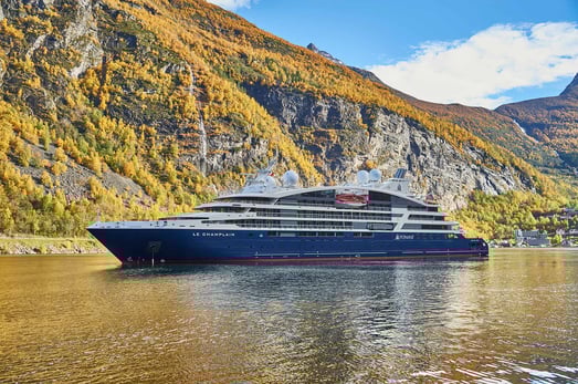 Le%20Champlain%20Ponant%20Cruise%20Familienluxusreisen%20TheFamilyProject