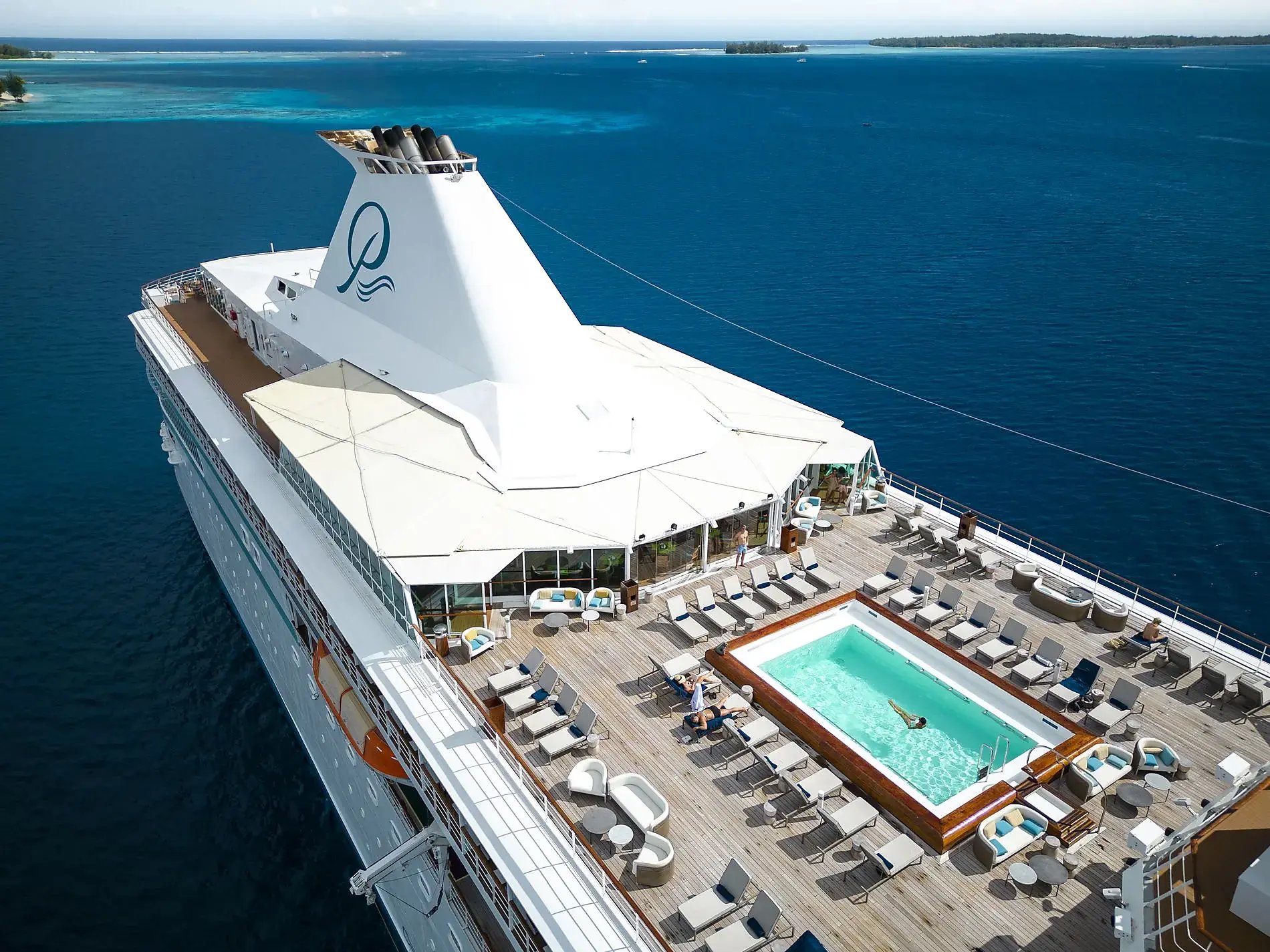 Le-Paul-Gaugin-Deck