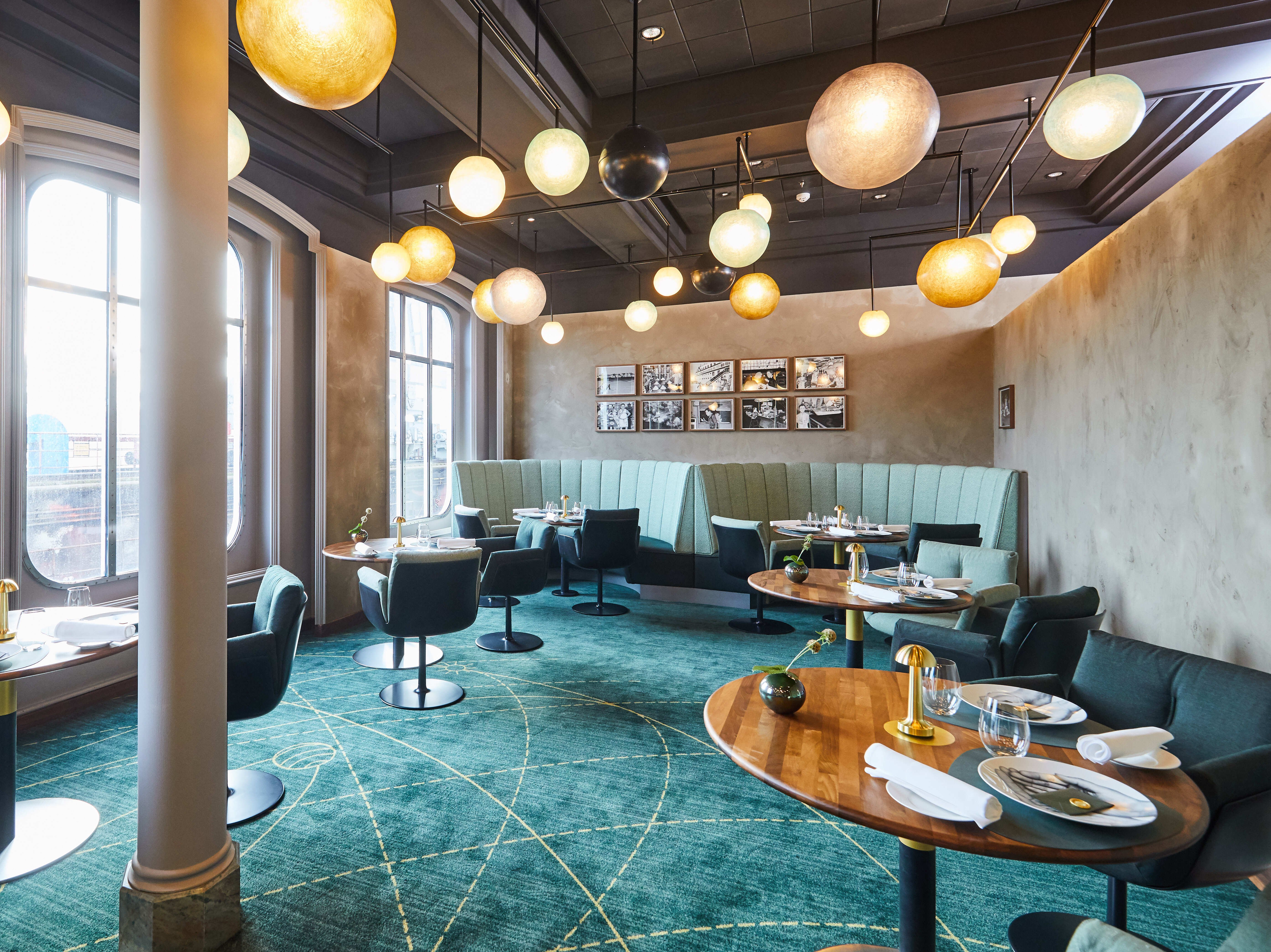 ms-europa-kreuzfahrt-familienluxusreisen-thefamilyproject-cafe