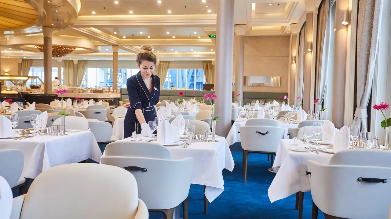 ms-europa-kreuzfahrt-familienluxusreisen-thefamilyproject-dining