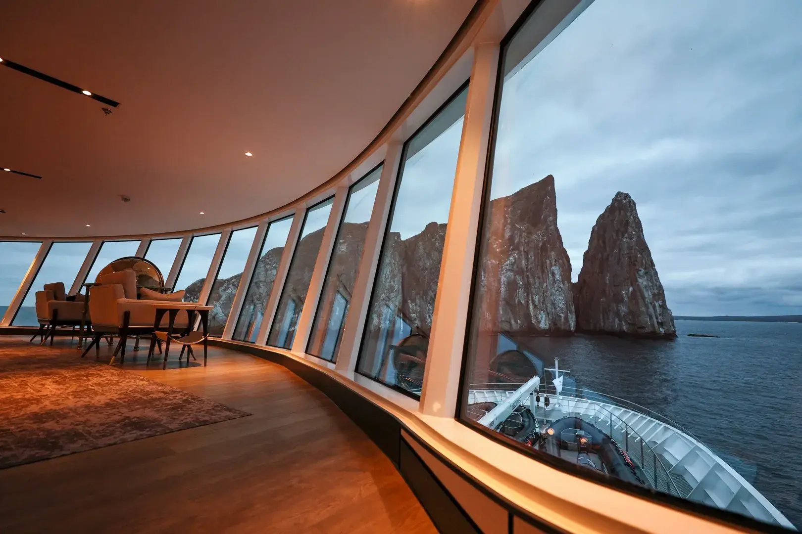 Silversea Galapagos atemberaubende Aussicht von der Lounge 