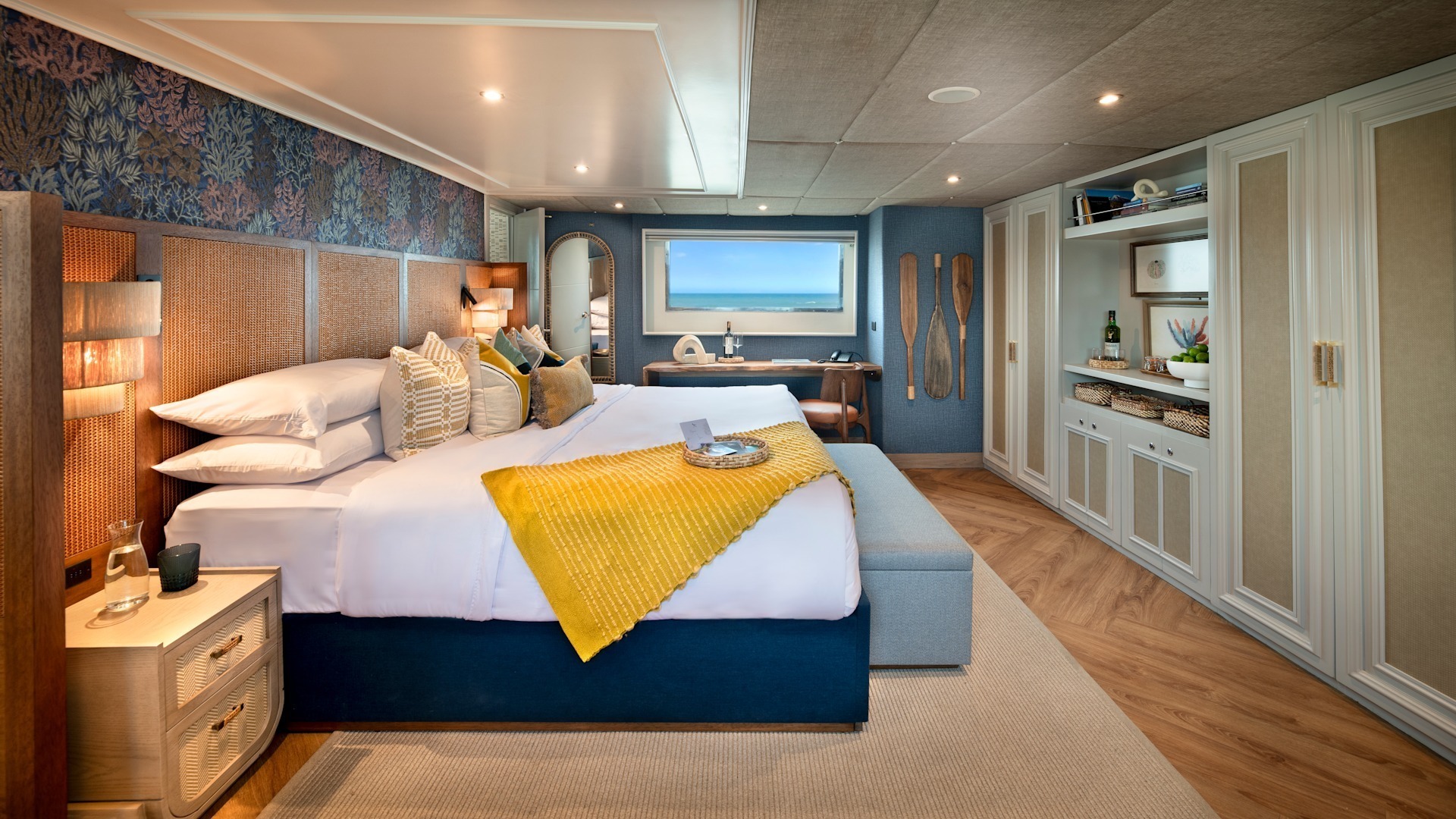 andbeyond-galapagos-explorer-ecuador-familienluxusreisen-thefamilyproject-suite-schlafzimmer