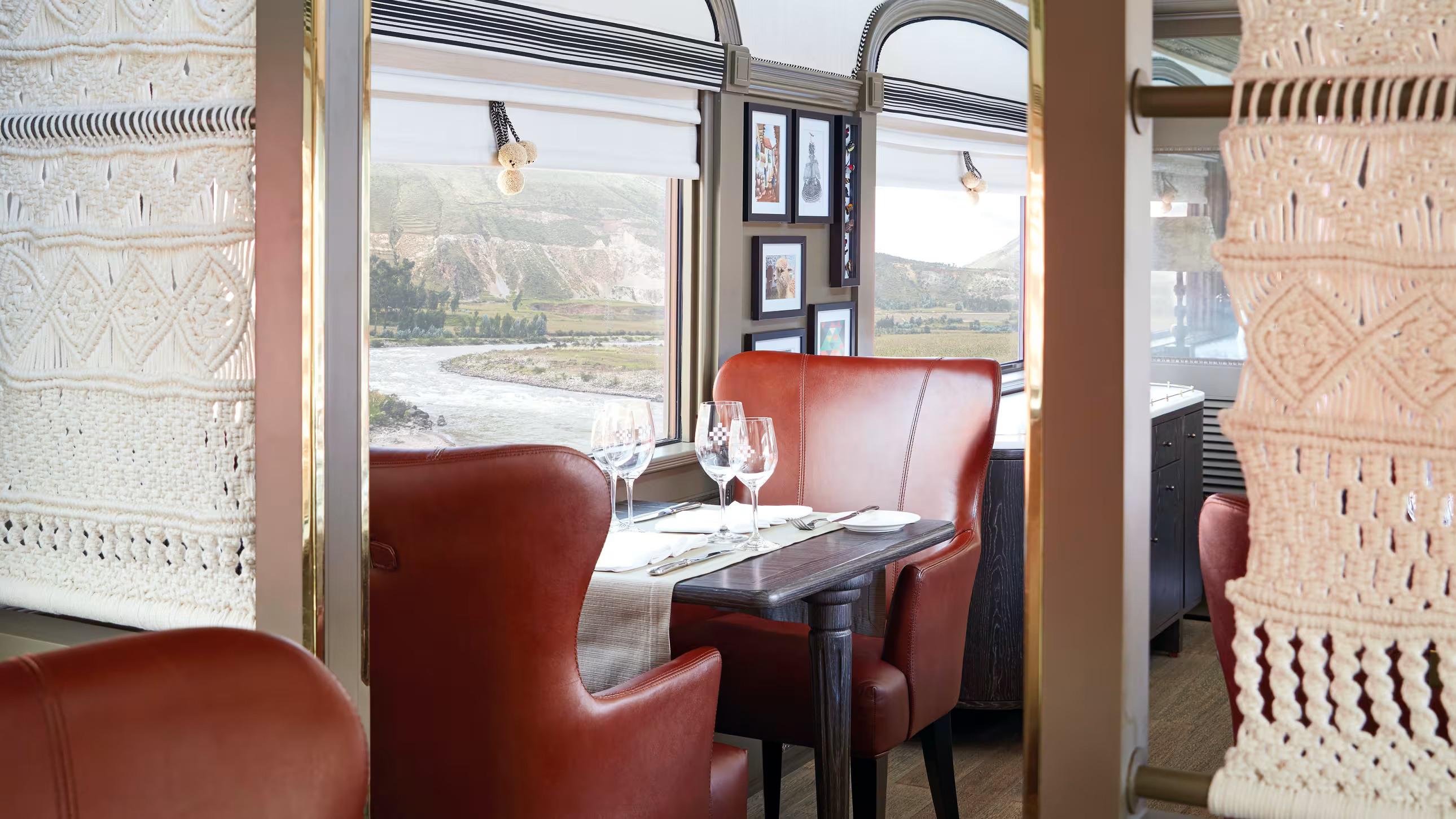 Andean Explorer A Belmond Train Familienluxusreisen TheFamilyProject Dining