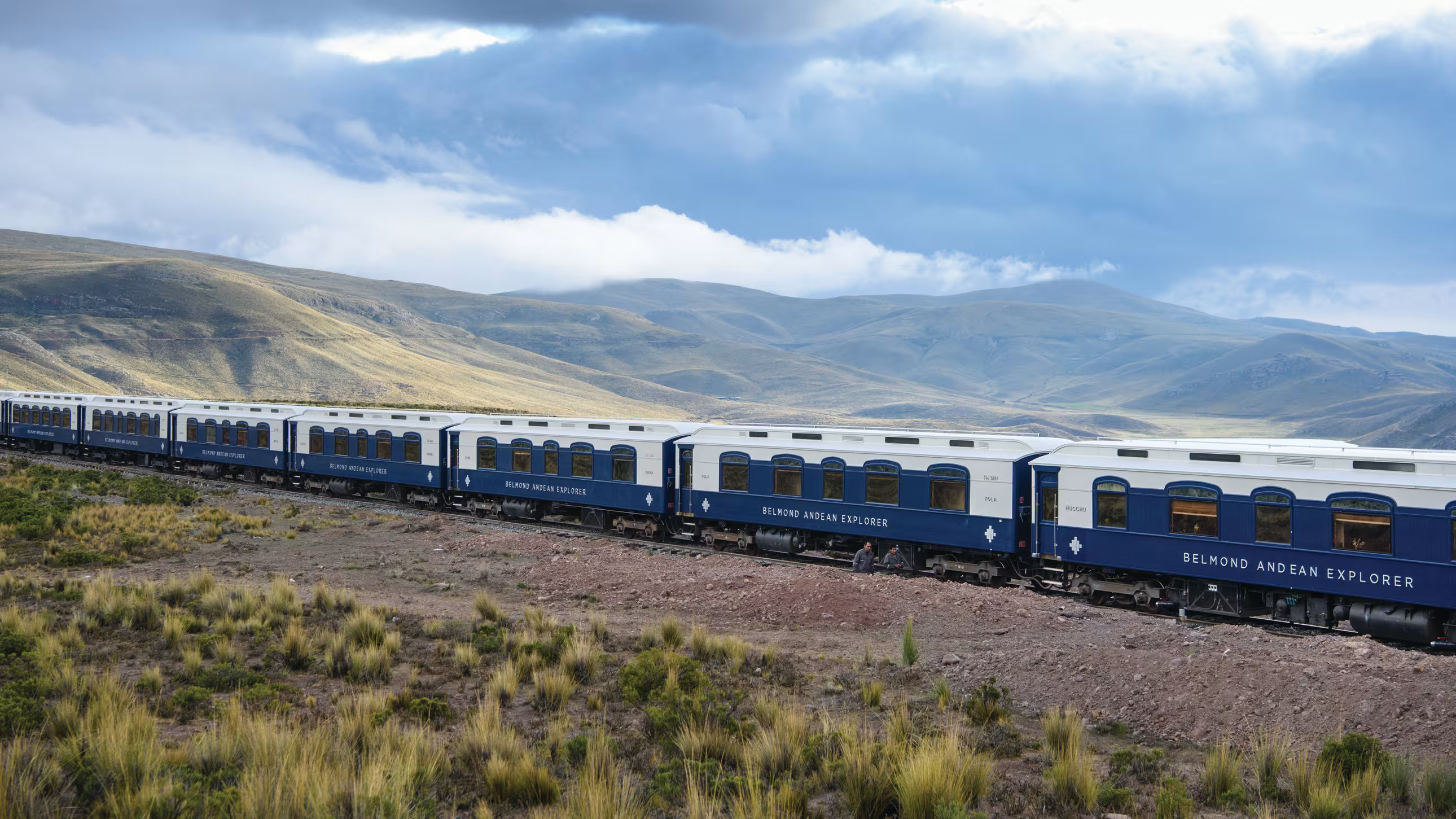 Andean Explorer A Belmond Train Familienluxusreisen TheFamilyProject Zug Außen
