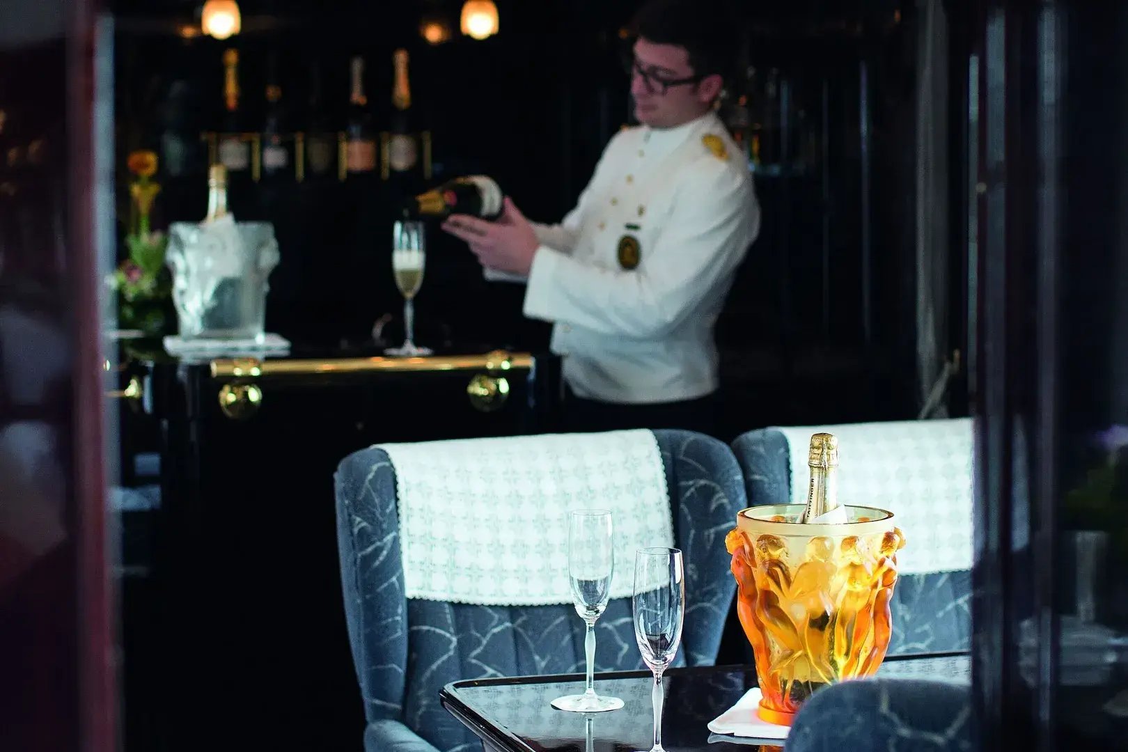 Venice Simplon Orient Express Drinks an der Bar 