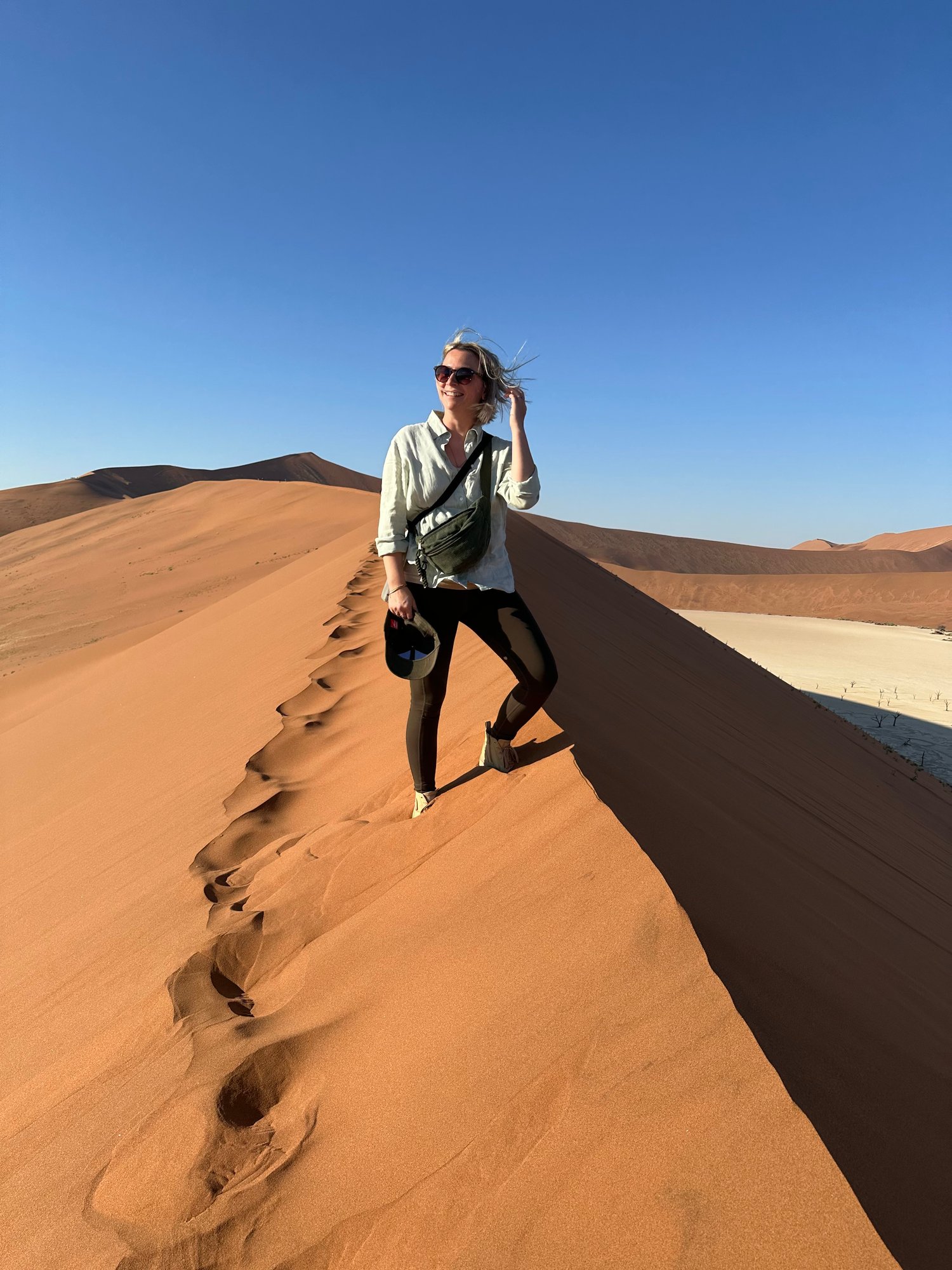 namibia-sossusvlei-familienluxusreisen-thefamilyproject-dünen