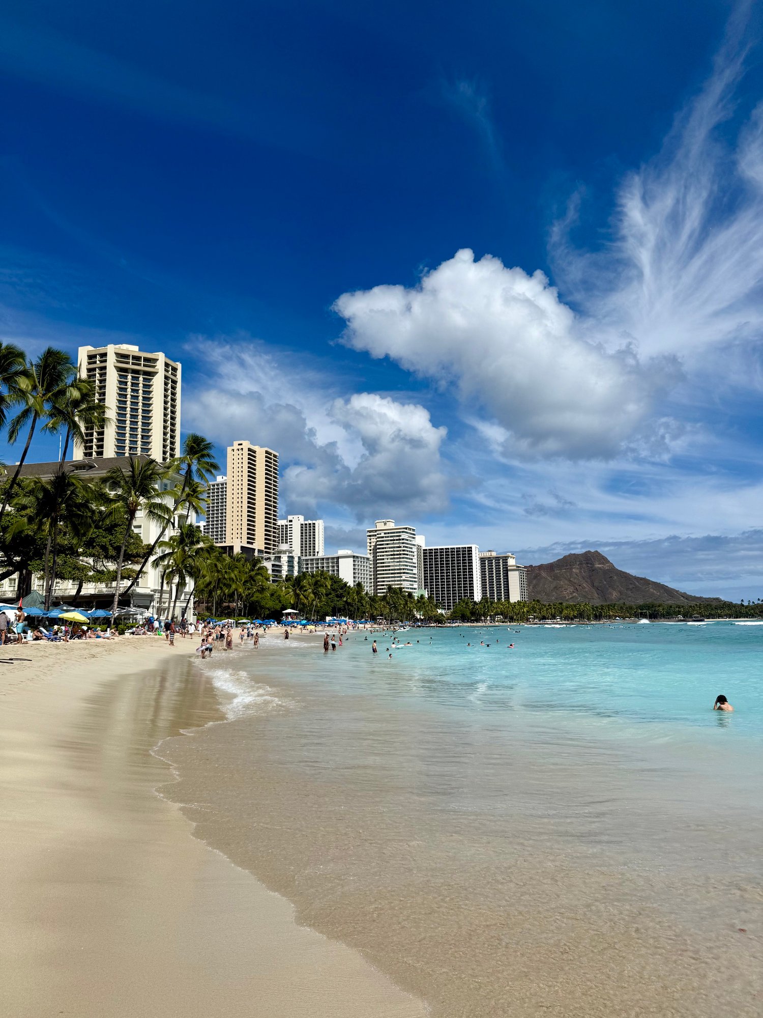 lorenas-honeymoon-strand-oahu