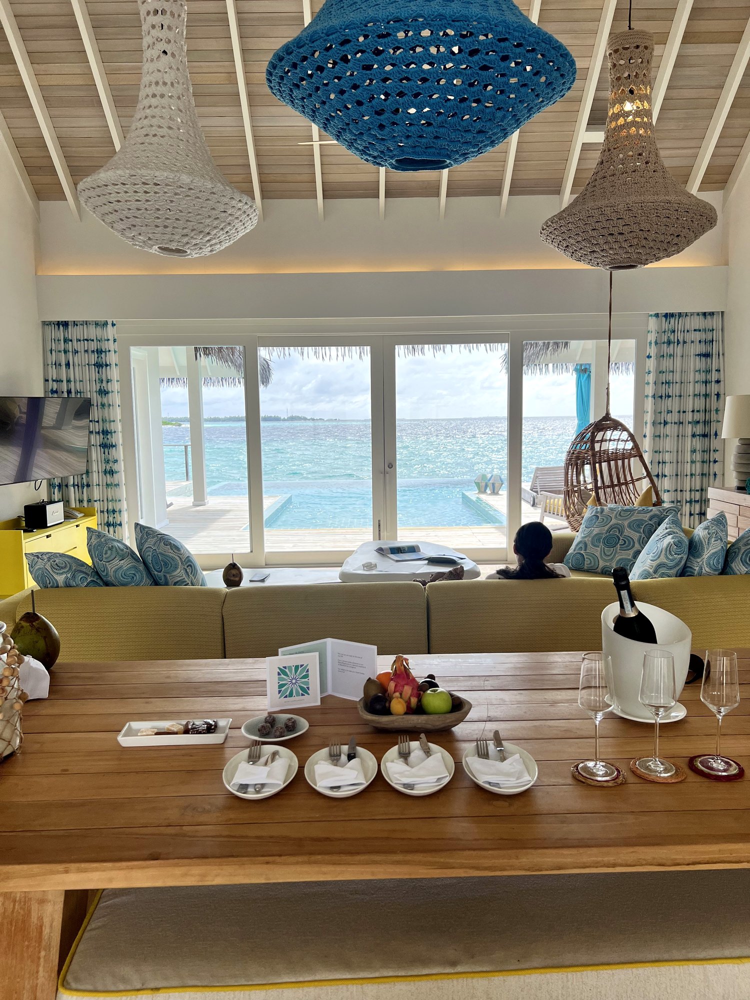 sandra-reisebericht-malediven-thefamilyproject-familienluxusreisen-finolhu-01