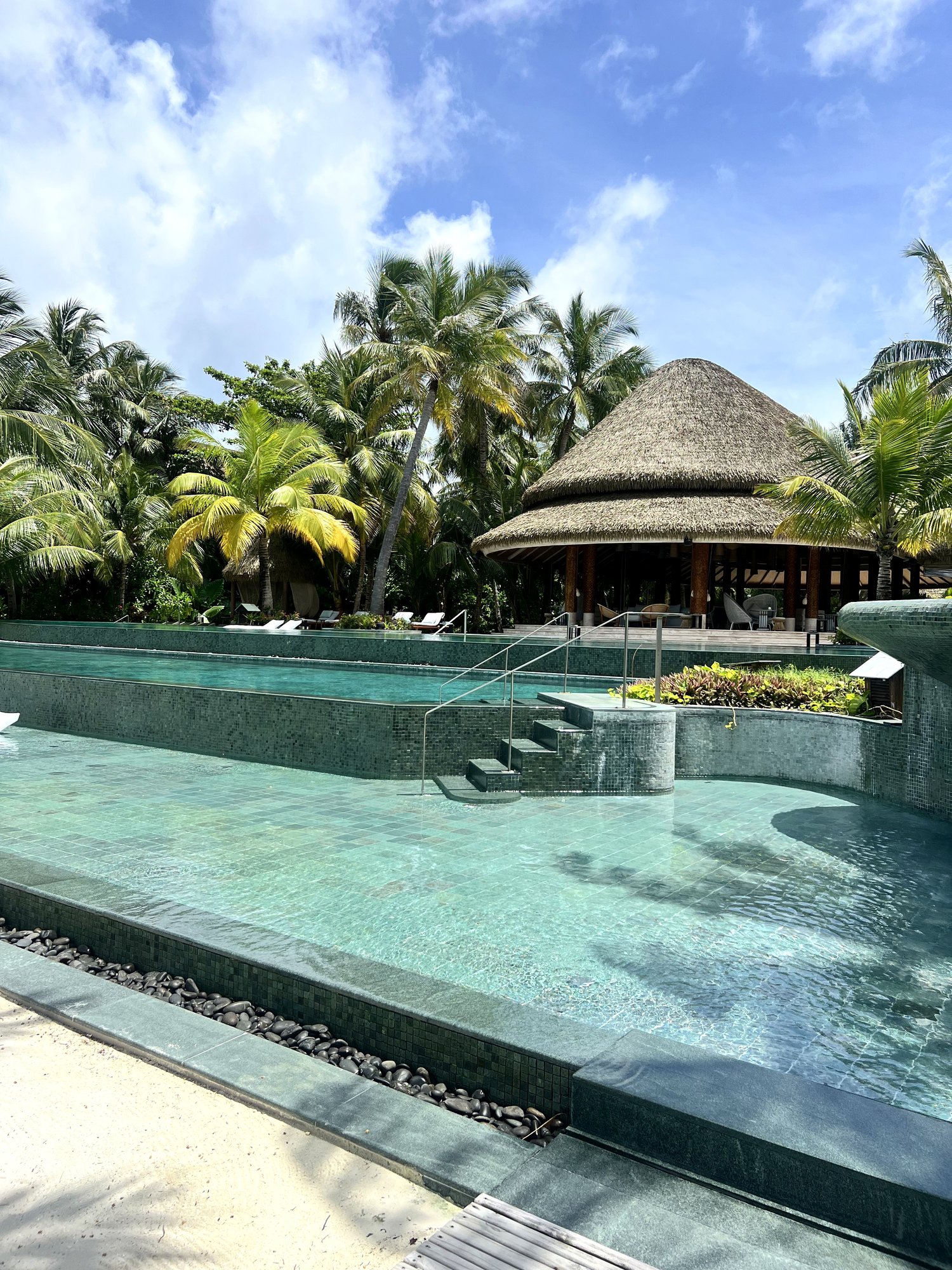 sandra-reisebericht-malediven-thefamilyproject-familienluxusreisen-joali-being-03