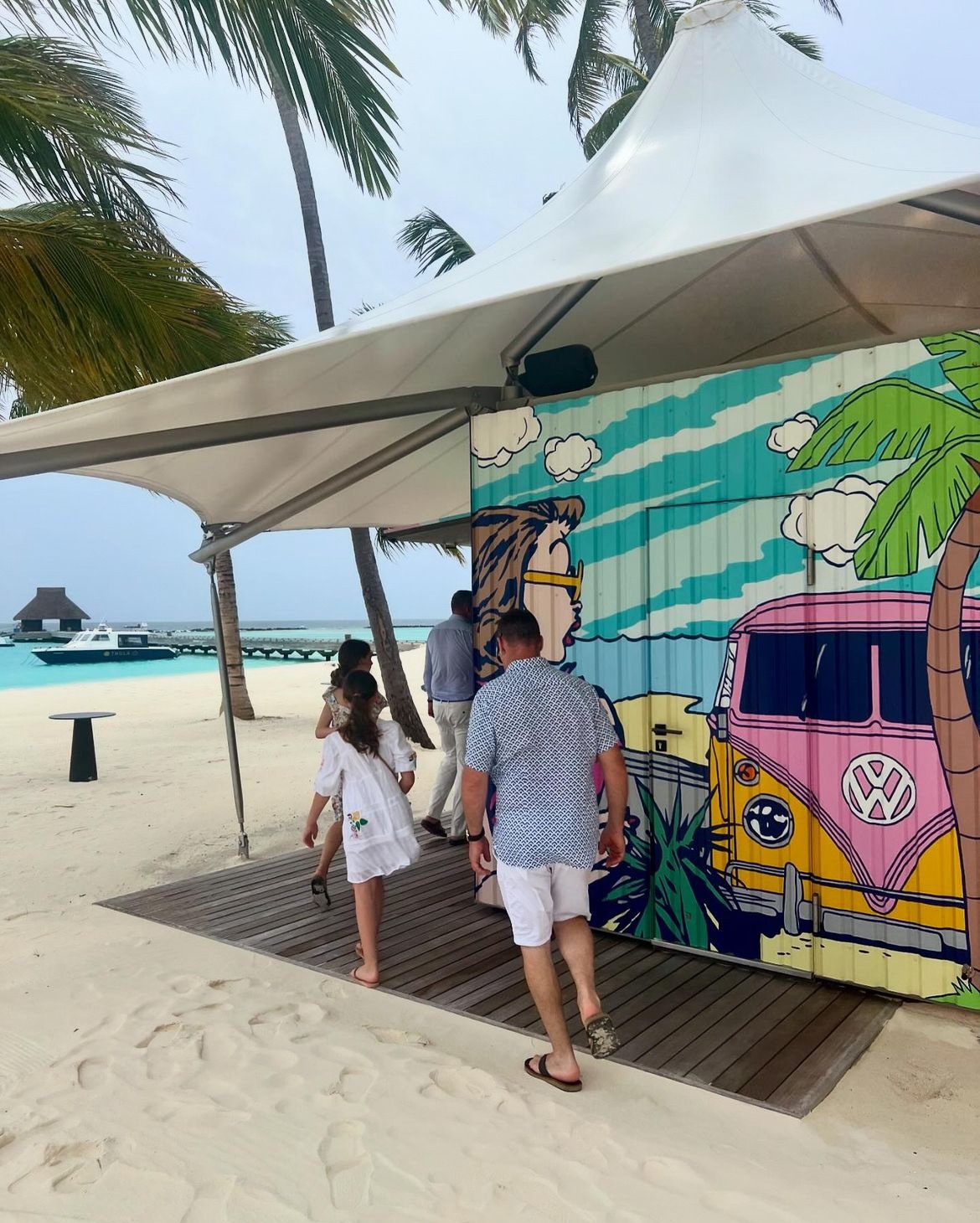 Ice Cream Truck am Strand 