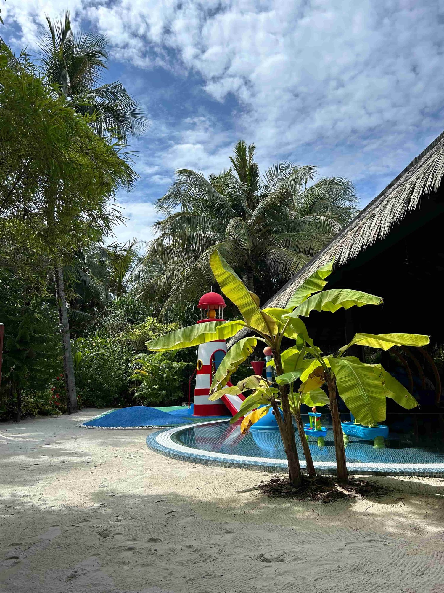 Pool und Garten im Kids Bereich