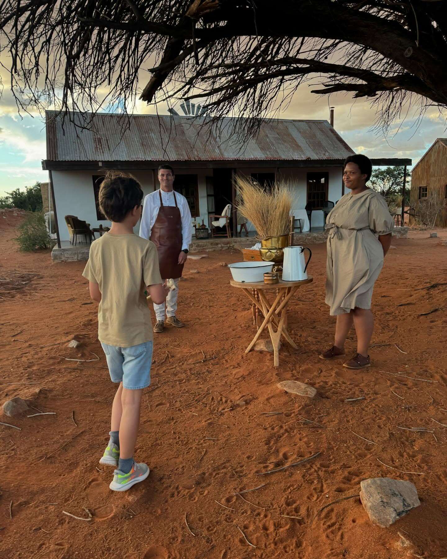 18088532818535756-Klein Jan 🧑‍🍳 Fine dining in der Kalahari 👌Ein Abend be...