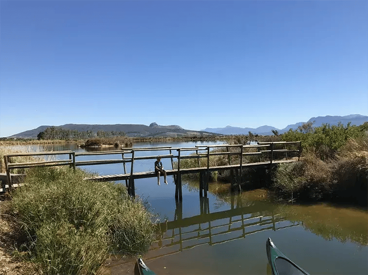 babylonstoren franschhoek sudafrika afrika the family project luxus privatbilder brucke fluss