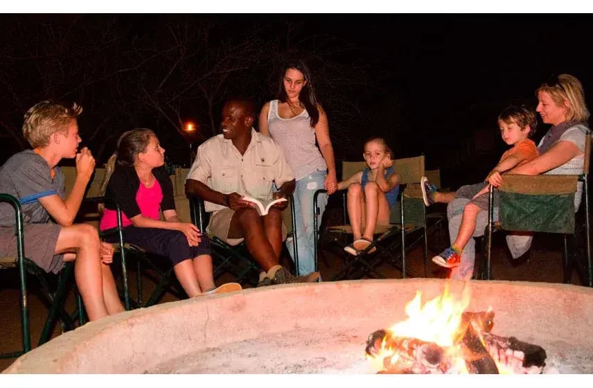 molori safari lodge sufafrika lagerfeuer