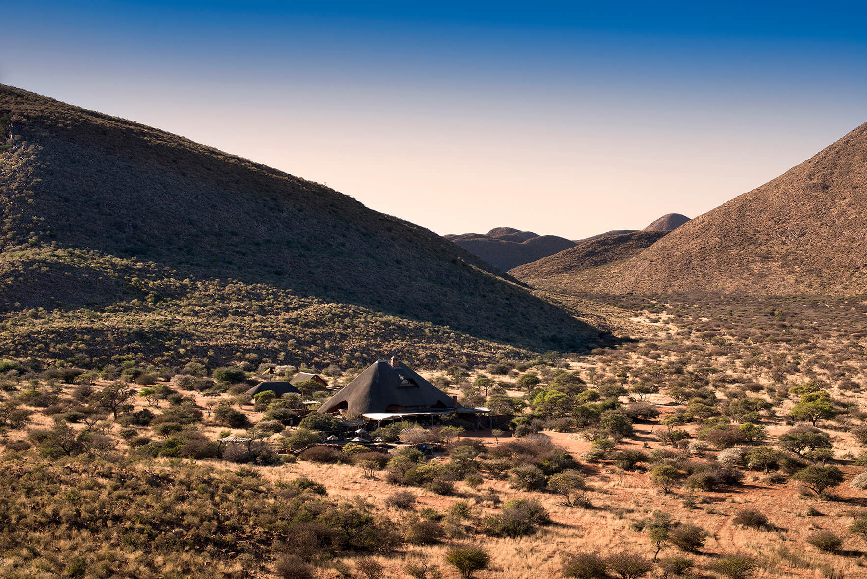 Lodge in der Weite der Kalahari.